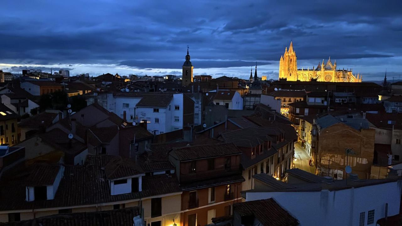 The View - Apartamento Reformado Con Vistas A La Catedral - Leonapartamentos 外观 照片