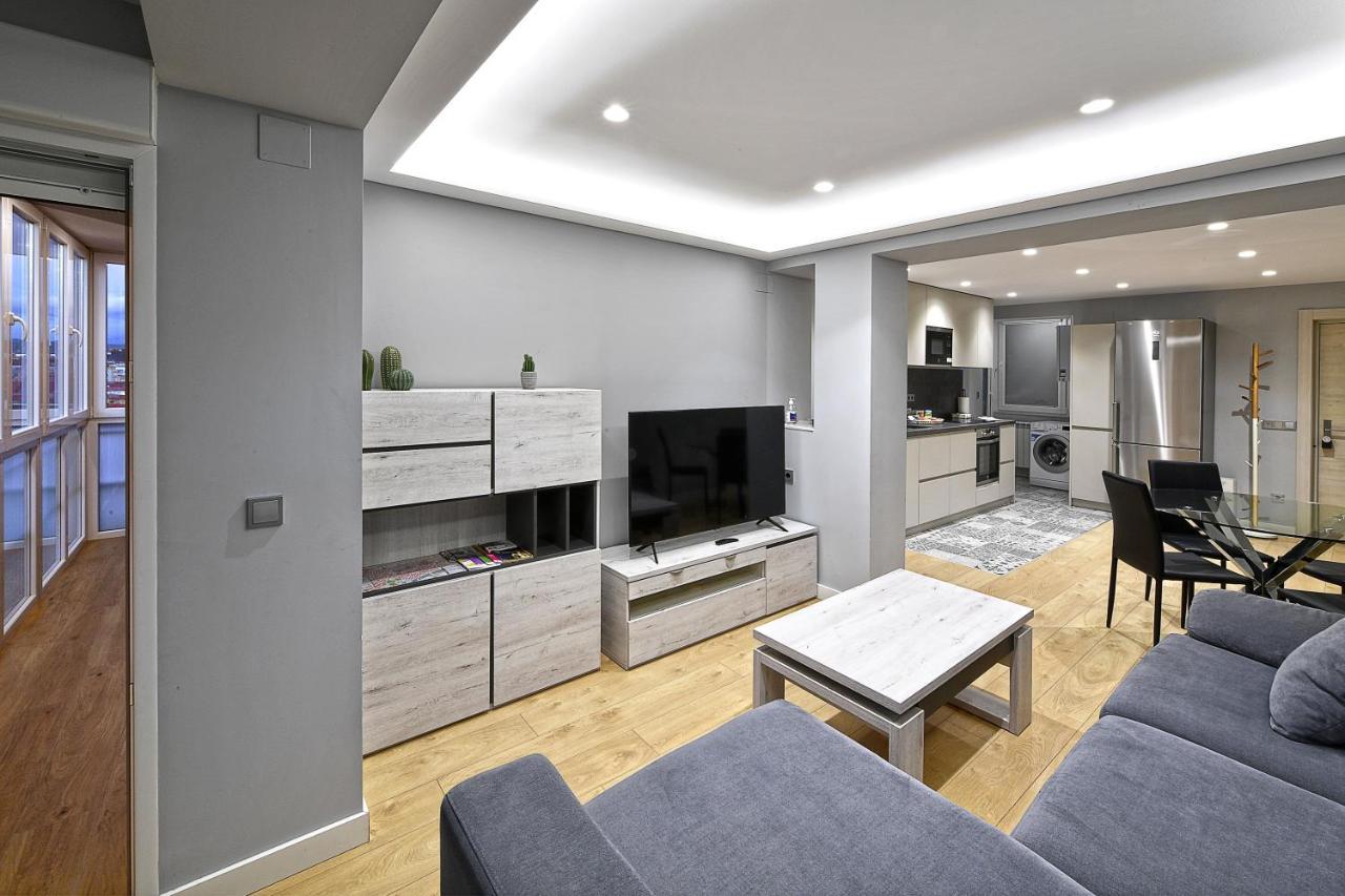 The View - Apartamento Reformado Con Vistas A La Catedral - Leonapartamentos 外观 照片